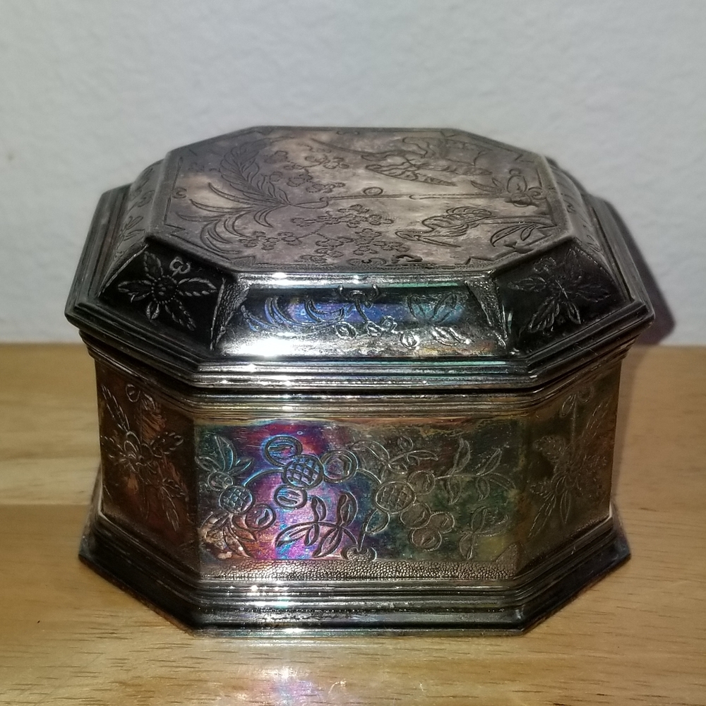 ✅Vintage Porugal Silver Tone Engraved Met Box #1149, B25 - Picture 3 of 16